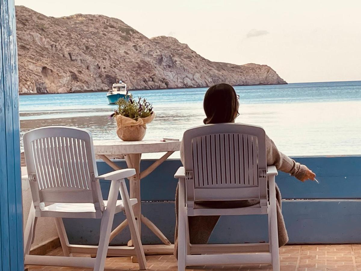 Erginas Boat House Apartment Plaka  ภายนอก รูปภาพ