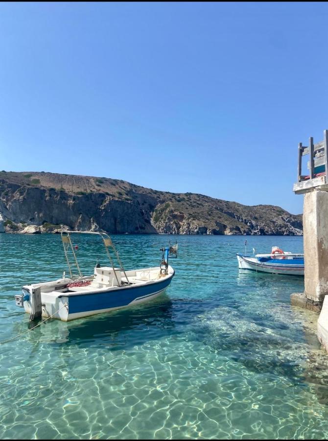 Erginas Boat House Apartment Plaka  ภายนอก รูปภาพ